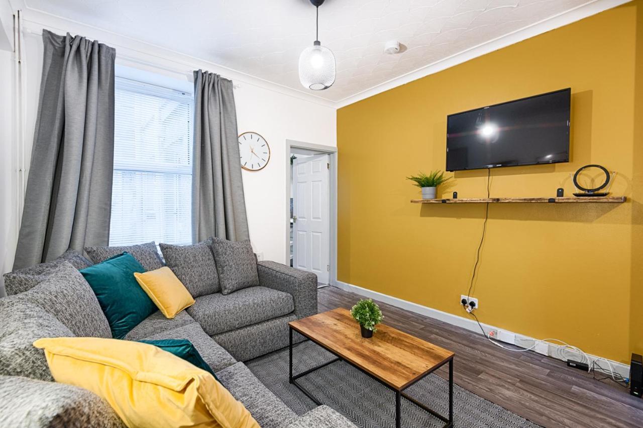City Centre, 4Rm'S, With Smart Tv'S Parking 스완지 외부 사진